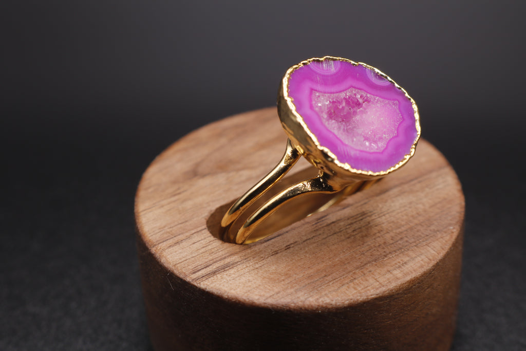 Anillo baño de oro cuarzo rosa (ajustable)
